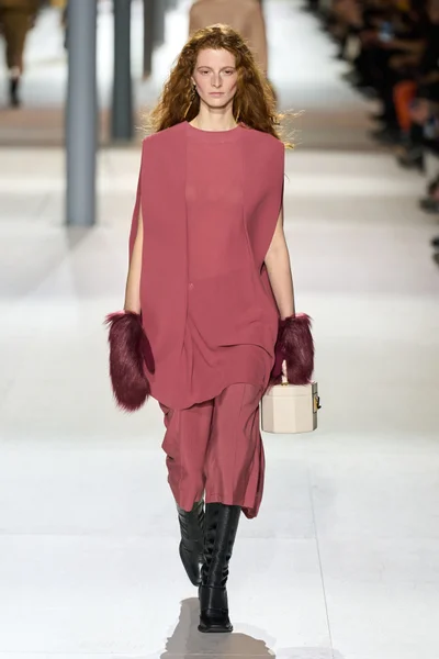 Look 45